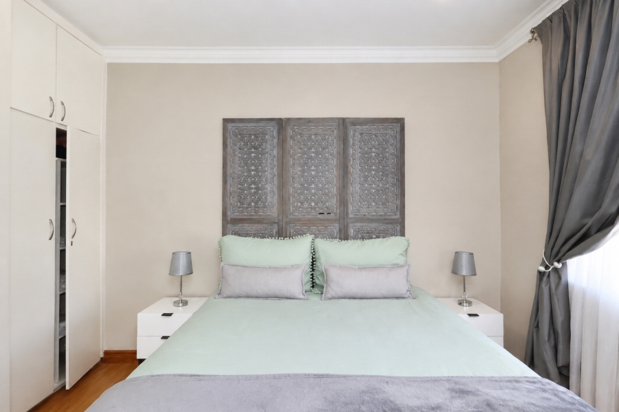 3 Bedroom Property for Sale in Waves Edge Western Cape